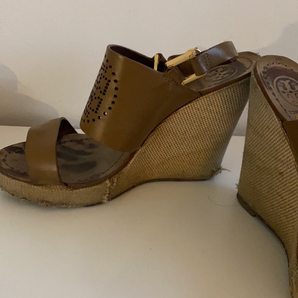 Tory Burch 7 (2/50 bundle) - Picture 3 of 3